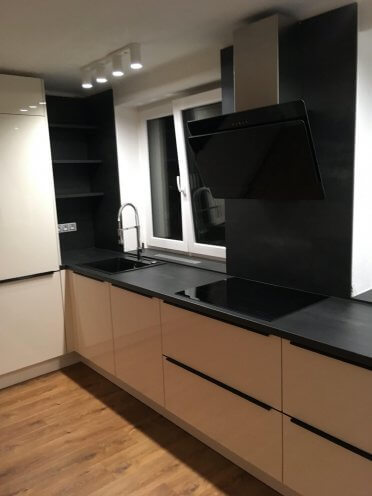 montáž, montaz, montáže kuchyně, kuchyně montáž, montáže kuchyní, návrhy kuchyní, černá kuchyň, bílá kuchyň, kuchyně české budějovcie, kuchyně praha, matná kuchyň, výroba kuchyní, poptávka kuchyní, kuchyň, kuchyne, kuchyně na míru, kuchyn, matná kuchyň, l