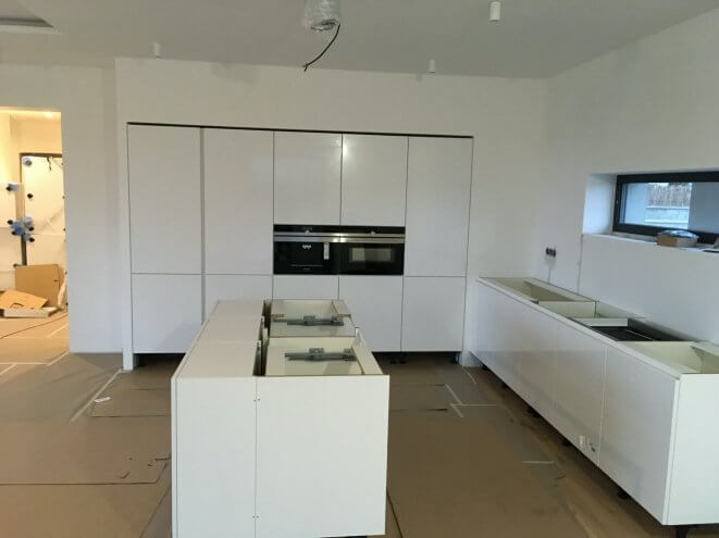 montáž, montaz, montáže kuchyně, kuchyně montáž, montáže kuchyní, návrhy kuchyní, černá kuchyň, bílá kuchyň, kuchyně české budějovcie, kuchyně praha, matná kuchyň, výroba kuchyní, poptávka kuchyní, kuchyň, kuchyne, kuchyně na míru, kuchyn, matná kuchyň, l