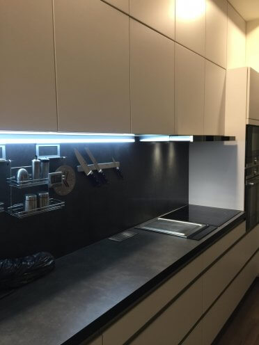 montáž, montaz, montáže kuchyně, kuchyně montáž, montáže kuchyní, návrhy kuchyní, černá kuchyň, bílá kuchyň, kuchyně české budějovcie, kuchyně praha, matná kuchyň, výroba kuchyní, poptávka kuchyní, kuchyň, kuchyne, kuchyně na míru, kuchyn, matná kuchyň, l