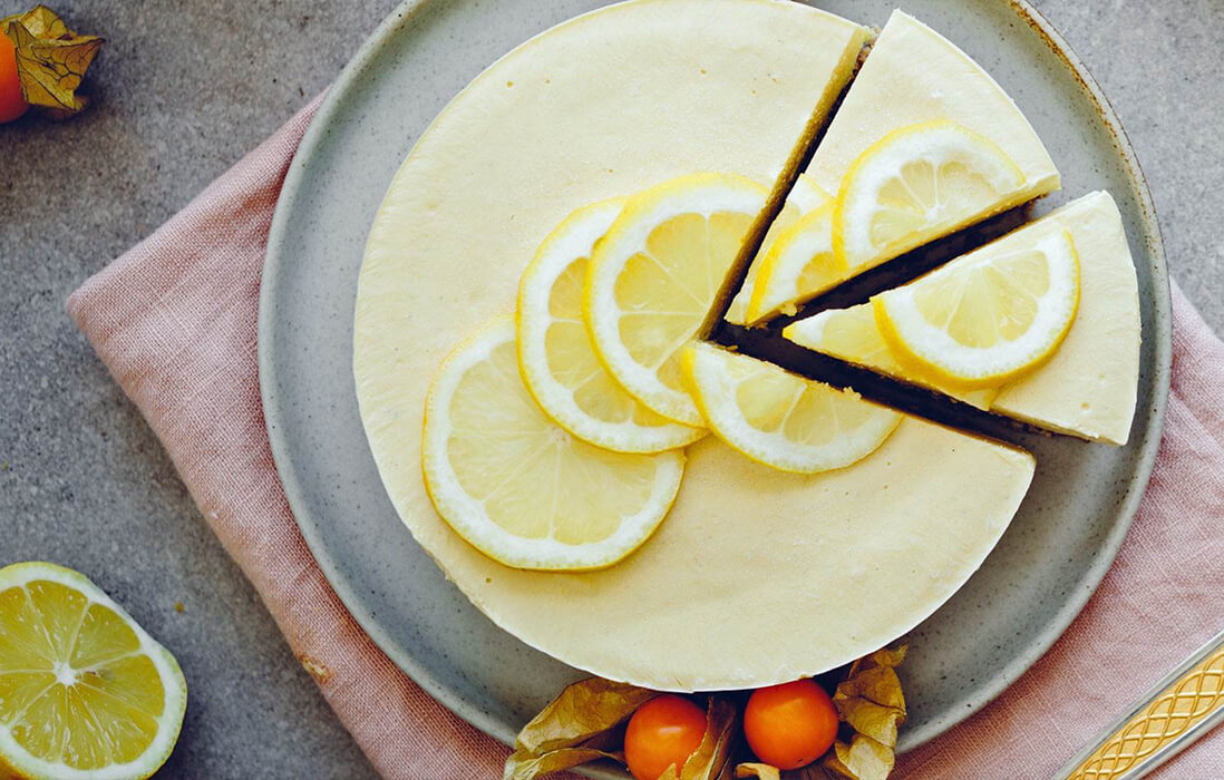 Nepečený citronovo-mangový cheesecake