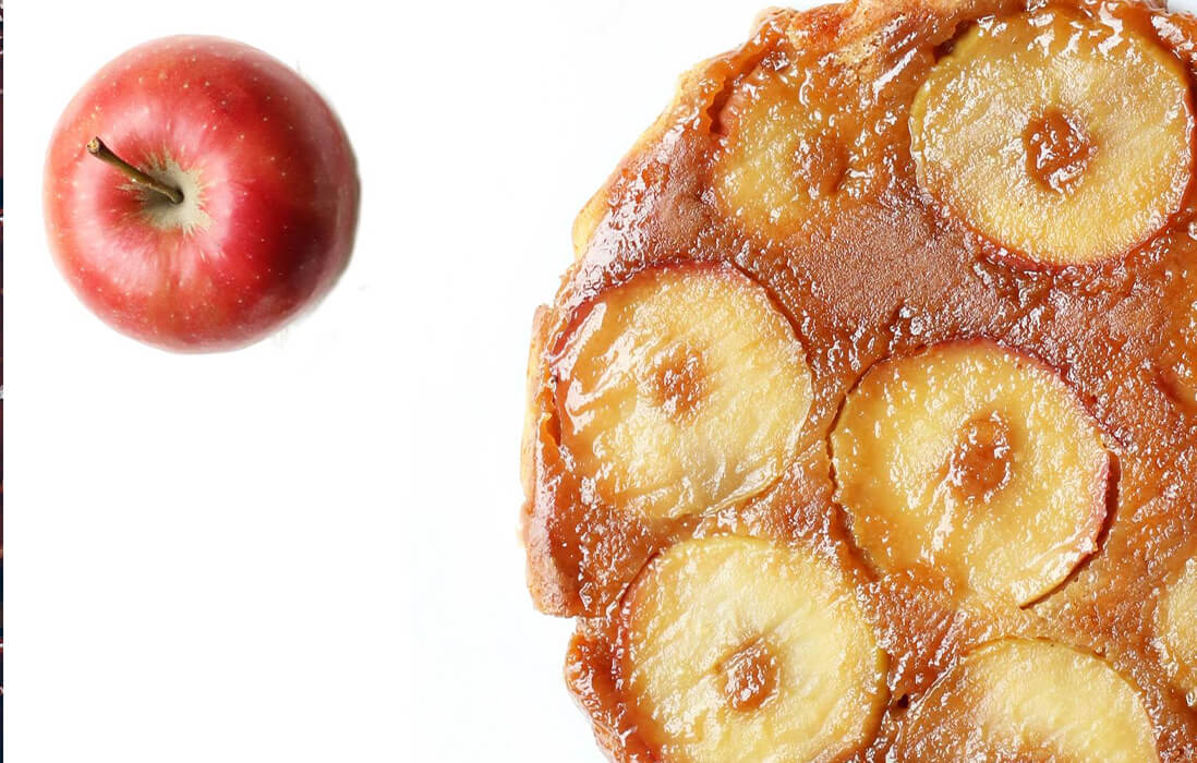 Obrácený koláč s jablky podle Slepičárny